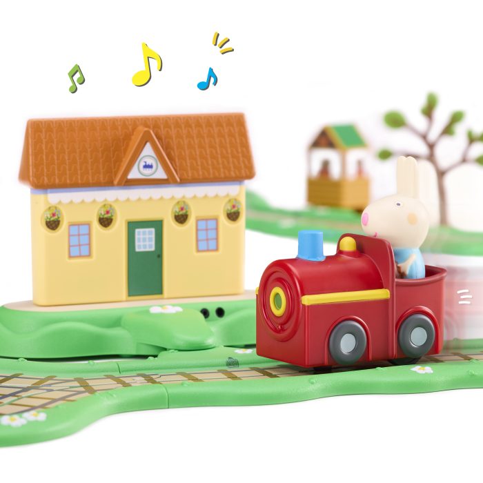 08344 PEPPA PIG WHIZZ-AROUND CLICKETY CLACK TRAIN SET CPS3